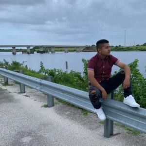 Meet your Posher, Michael